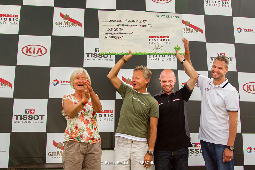 Daglig leder af BørneUngeProgrammet på Rigshospitalet Charlotte Blix, ambassadør for BørneUngeProgrammet Bubber, ambassadør for Race for Riget Jan Magnussen og afvikler Henrik Johannesen
(Foto: Bjarne Bredal)